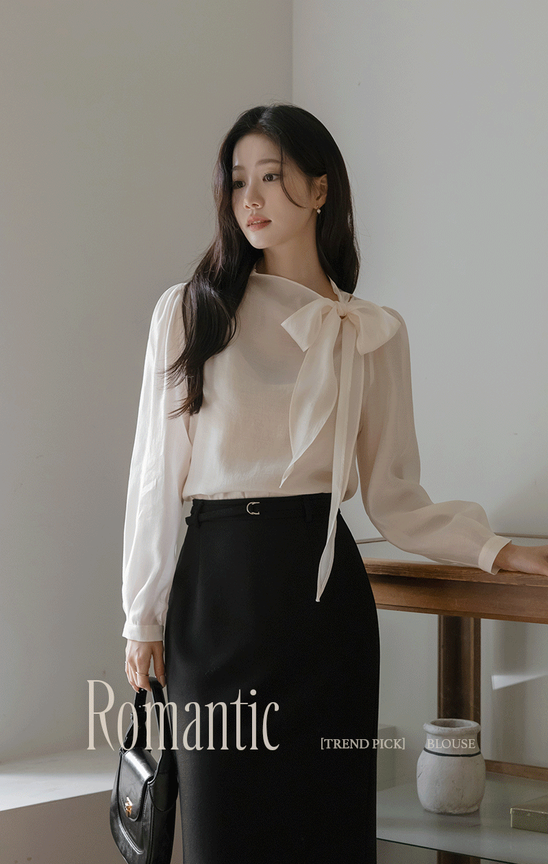 로맨틱 텐셀 리본넥 긴팔 블라우스
