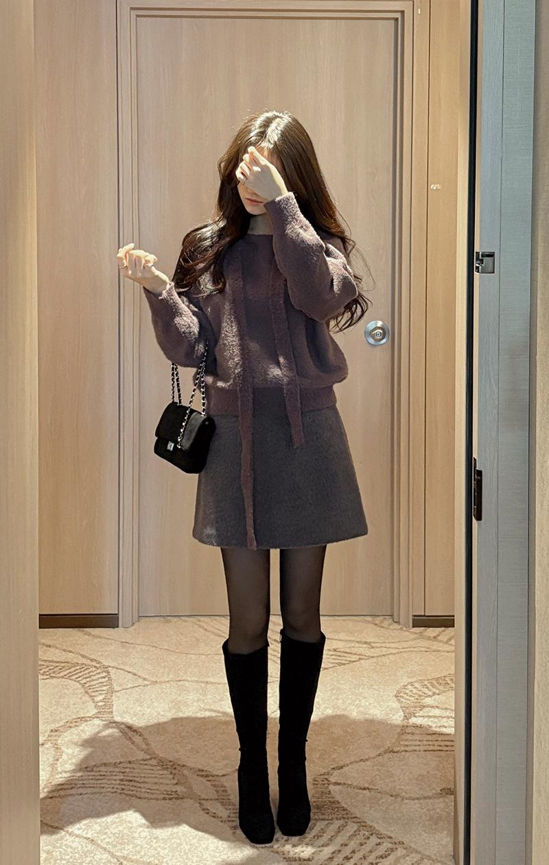  소프트 타이 보트넥 포근 니트