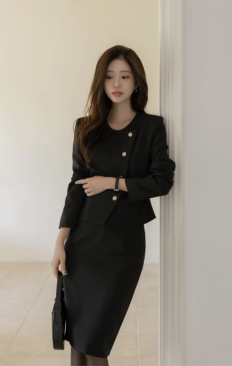  아델린 울 사선 버튼 셋업 자켓